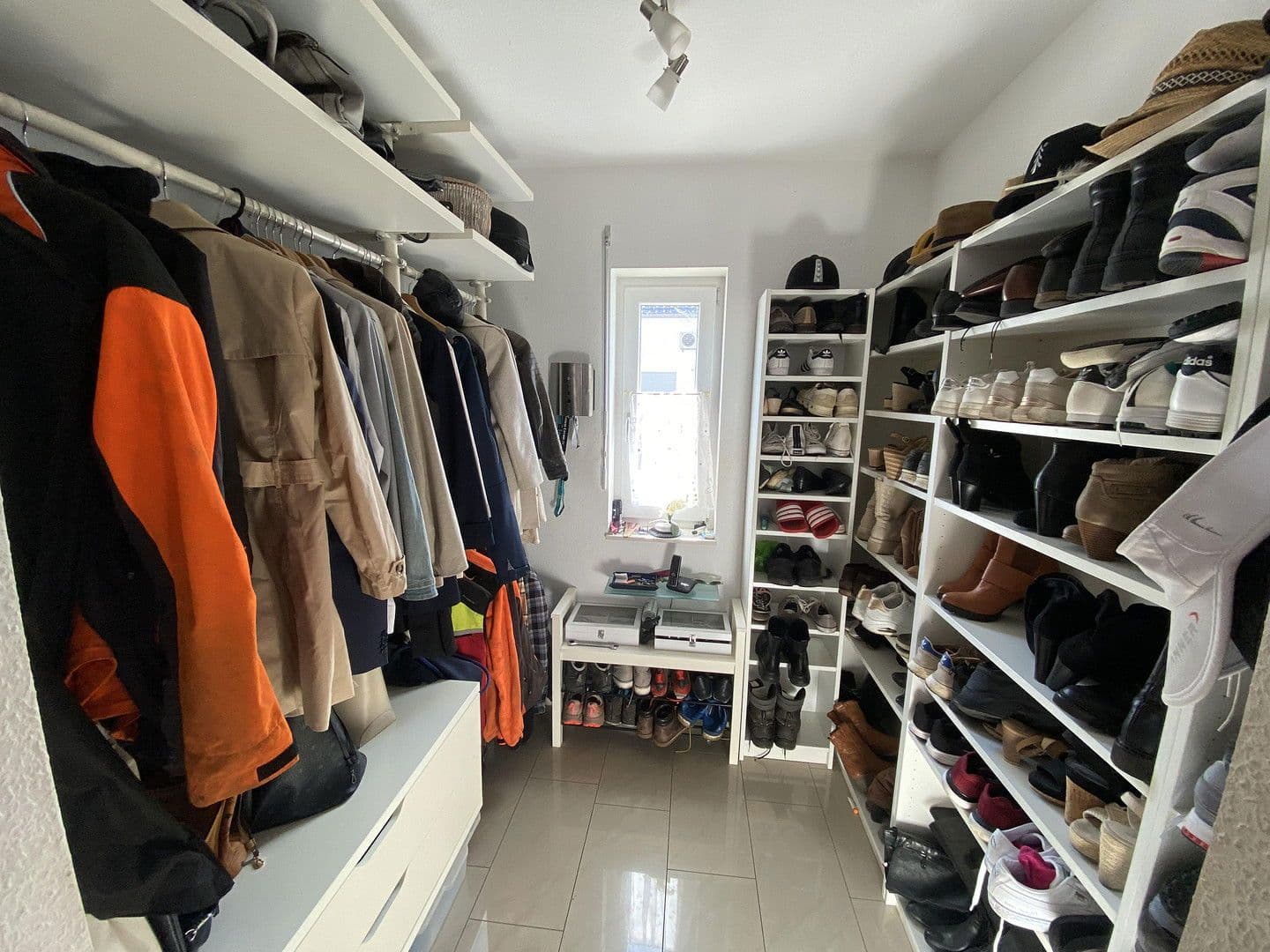 Prodej domu 220 m², pozemek 504 m², Schopfheim, Bádensko-Württembersko Prodej domu 220 m², pozemek 504 m², Schopfheim, Bádensko-Württembersko