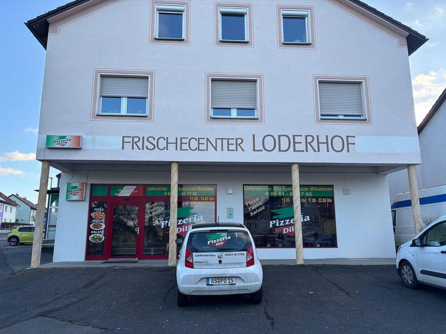 Prodej domu 482 m², pozemek 780 m², Uhlandstraße 8, Sulzbach-Rosenberg, Bavorsko Prodej domu 482 m², pozemek 780 m², Uhlandstraße 8, Sulzbach-Rosenberg, Bavorsko