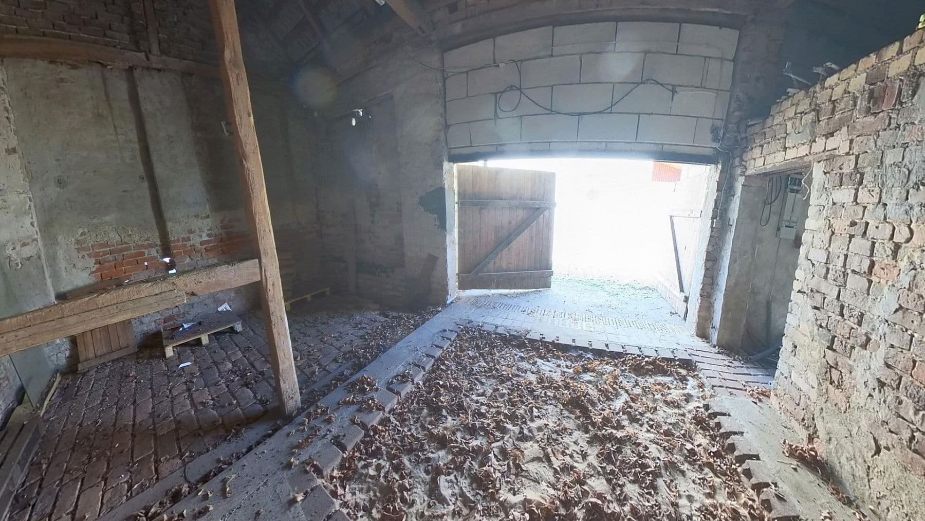 Prodej domu 93 m², pozemek 1.012 m², Briesniger Hauptstr. 28, Forst (Lausitz) - Baršć, Braniborsko Prodej domu 93 m², pozemek 1.012 m², Briesniger Hauptstr. 28, Forst (Lausitz) - Baršć, Braniborsko