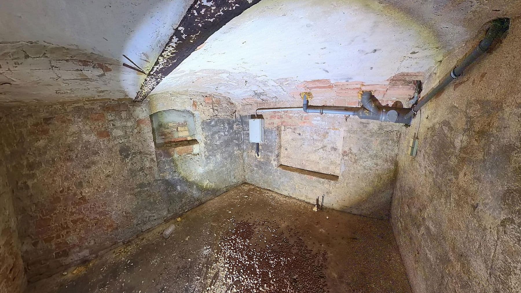 Prodej domu 93 m², pozemek 1.012 m², Briesniger Hauptstr. 28, Forst (Lausitz) - Baršć, Braniborsko Prodej domu 93 m², pozemek 1.012 m², Briesniger Hauptstr. 28, Forst (Lausitz) - Baršć, Braniborsko