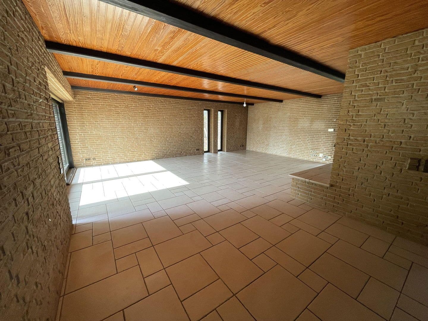 Prodej domu 202 m², pozemek 1.296 m², Šlesvik, Šlesvicko-Holštýnsko Prodej domu 202 m², pozemek 1.296 m², Šlesvik, Šlesvicko-Holštýnsko