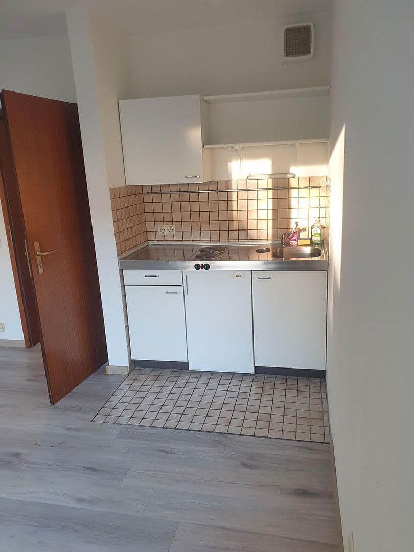 Pronájem bytu 1+1 21 m², Alter Kirchhainer Weg 42B, Marburg, Hessen Pronájem bytu 1+1 21 m², Alter Kirchhainer Weg 42B, Marburg, Hessen