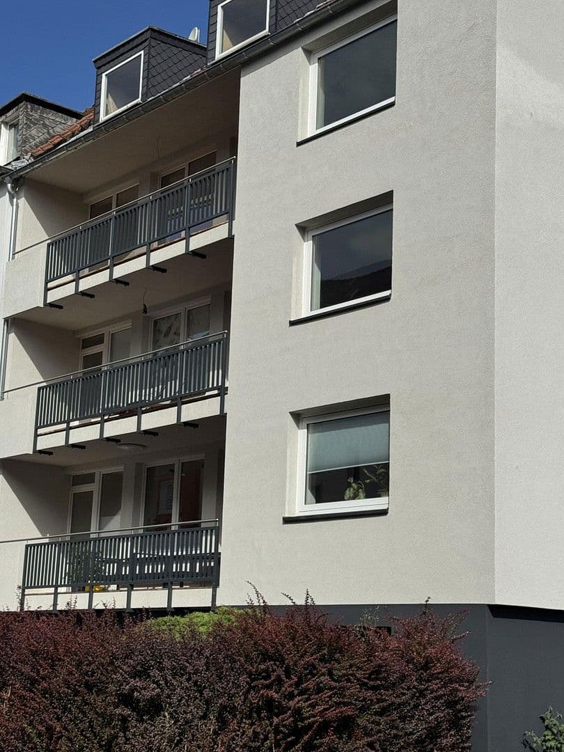 Prodej bytu 3+1 95 m², Essen, Severní Porýní-Vestfálsko Prodej bytu 3+1 95 m², Essen, Severní Porýní-Vestfálsko