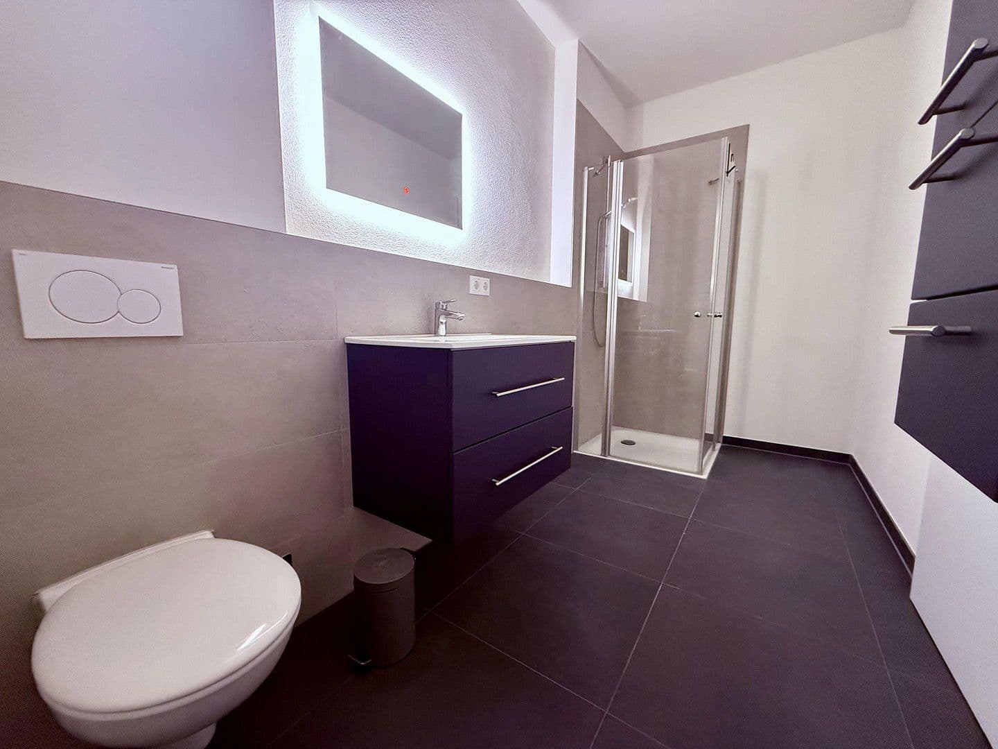 Pronájem bytu 3+1 88 m², Haupstraße 39, Unterdietfurt, Bavorsko Pronájem bytu 3+1 88 m², Haupstraße 39, Unterdietfurt, Bavorsko