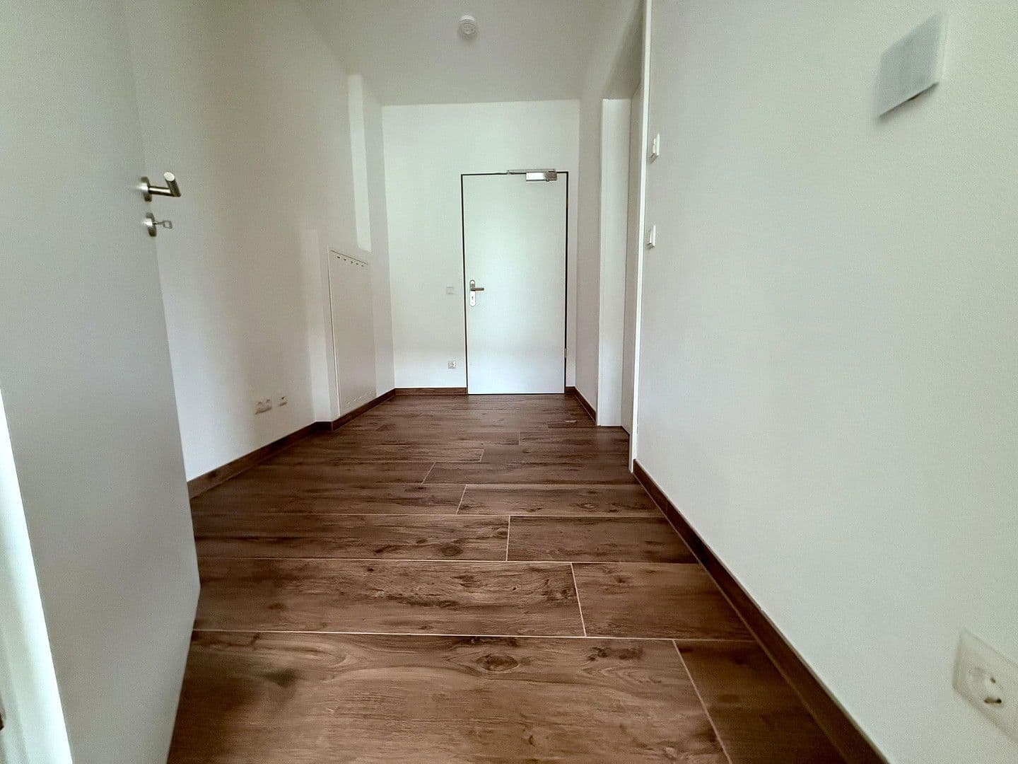 Pronájem bytu 3+1 88 m², Haupstraße 39, Unterdietfurt, Bavorsko Pronájem bytu 3+1 88 m², Haupstraße 39, Unterdietfurt, Bavorsko