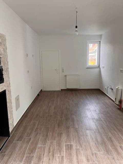 Prodej domu 217 m², pozemek 596 m², Moringen, Dolní Sasko Prodej domu 217 m², pozemek 596 m², Moringen, Dolní Sasko