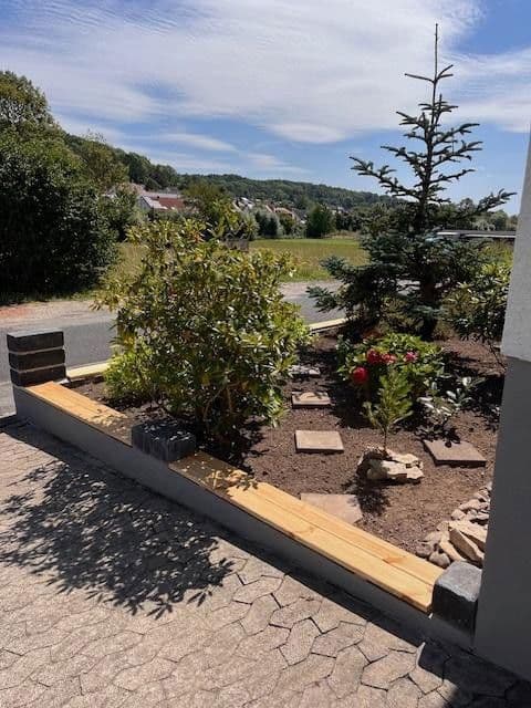 Prodej domu 217 m², pozemek 596 m², Moringen, Dolní Sasko Prodej domu 217 m², pozemek 596 m², Moringen, Dolní Sasko