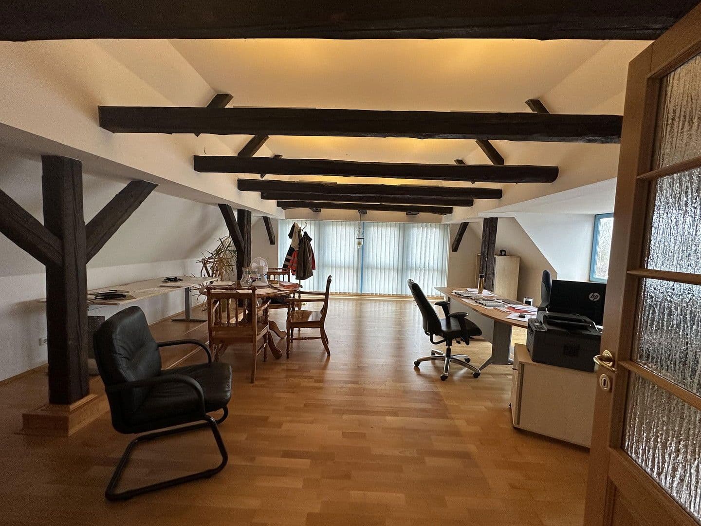 Pronájem domu 220 m², pozemek 1.500 m², Hauptstraße 38, Rom, Mecklenburg-Vorpommern Pronájem domu 220 m², pozemek 1.500 m², Hauptstraße 38, Rom, Mecklenburg-Vorpommern