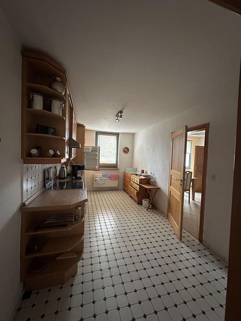 Pronájem domu 220 m², pozemek 1.500 m², Hauptstraße 38, Rom, Mecklenburg-Vorpommern Pronájem domu 220 m², pozemek 1.500 m², Hauptstraße 38, Rom, Mecklenburg-Vorpommern