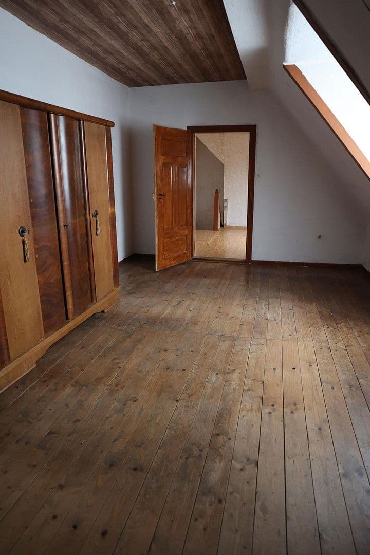 Prodej domu 120 m², pozemek 600 m², Hambrücken, Bádensko-Württembersko Prodej domu 120 m², pozemek 600 m², Hambrücken, Bádensko-Württembersko