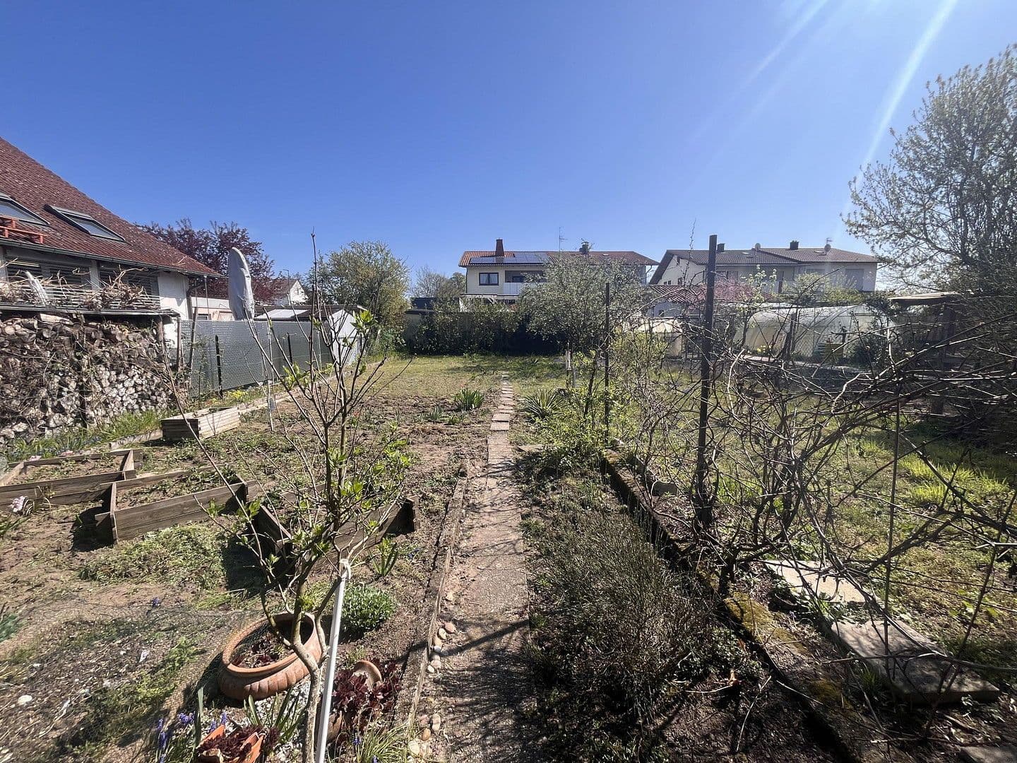 Prodej domu 120 m², pozemek 600 m², Hambrücken, Bádensko-Württembersko Prodej domu 120 m², pozemek 600 m², Hambrücken, Bádensko-Württembersko