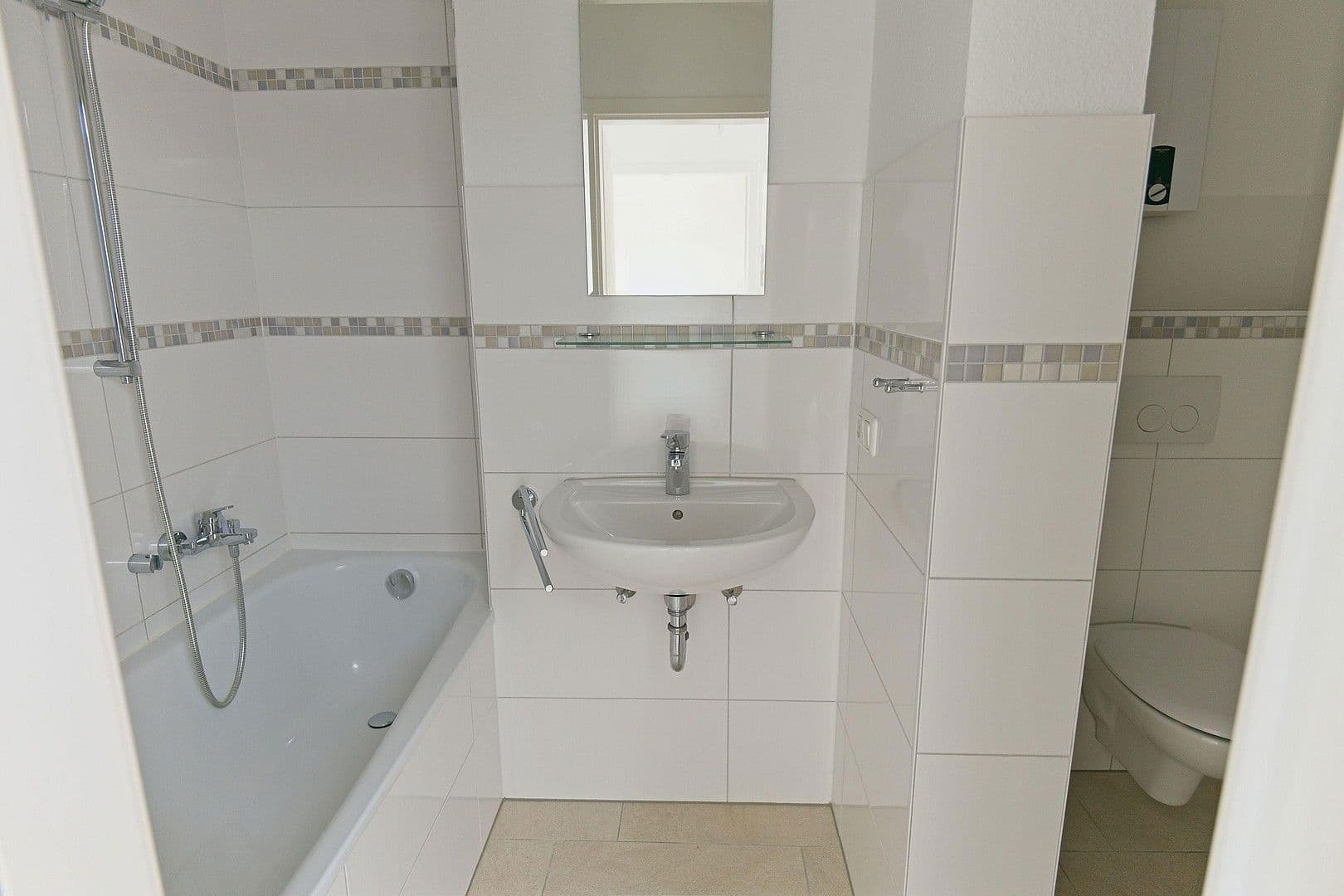 Pronájem bytu 3+1 70 m², Kiel, Šlesvicko-Holštýnsko Pronájem bytu 3+1 70 m², Kiel, Šlesvicko-Holštýnsko