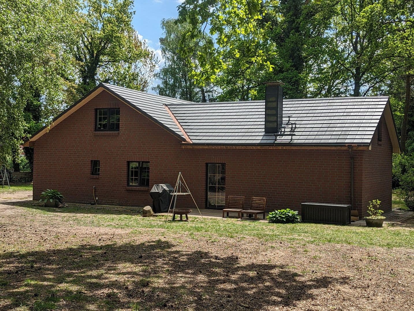 Prodej domu 176 m², pozemek 5.000 m², Schnakenbek, Šlesvicko-Holštýnsko Prodej domu 176 m², pozemek 5.000 m², Schnakenbek, Šlesvicko-Holštýnsko