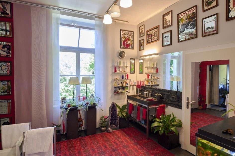 Prodej domu 899 m², pozemek 9.275 m², Hardtstr. 35, Radevormwald, Severní Porýní-Vestfálsko Prodej domu 899 m², pozemek 9.275 m², Hardtstr. 35, Radevormwald, Severní Porýní-Vestfálsko