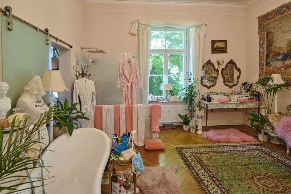 Prodej domu 899 m², pozemek 9.275 m², Hardtstr. 35, Radevormwald, Severní Porýní-Vestfálsko Prodej domu 899 m², pozemek 9.275 m², Hardtstr. 35, Radevormwald, Severní Porýní-Vestfálsko