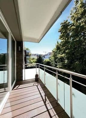 Pronájem bytu 5+1 178 m², Düsseldorf, Severní Porýní-Vestfálsko Pronájem bytu 5+1 178 m², Düsseldorf, Severní Porýní-Vestfálsko