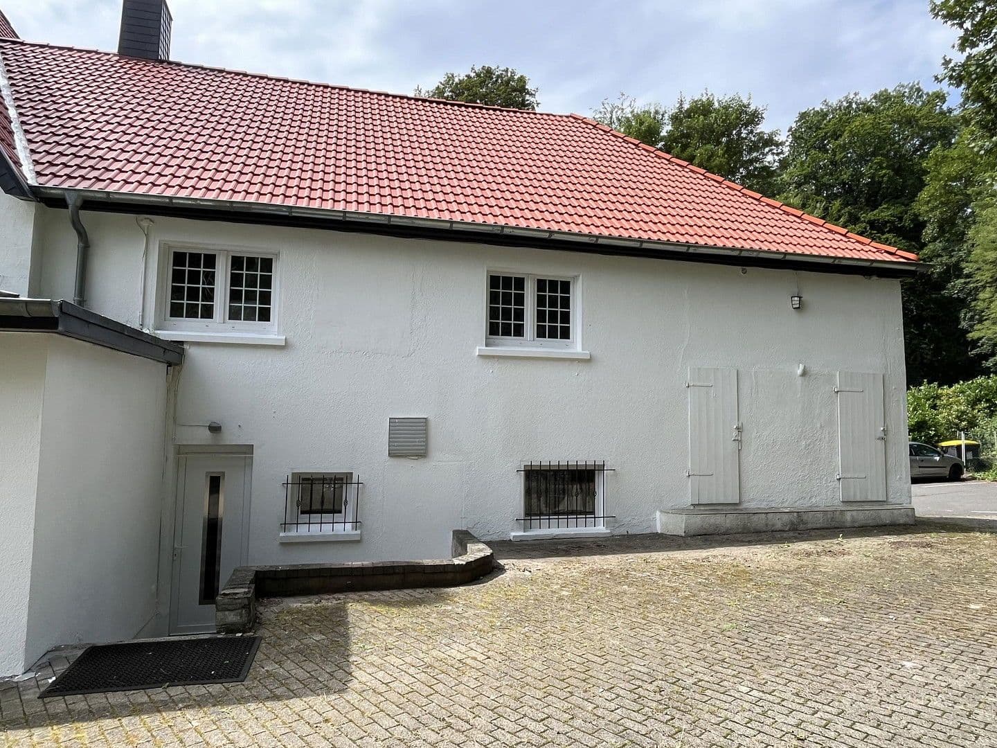 Prodej nebytového prostoru 1.150 m², Schwerte, Severní Porýní-Vestfálsko Prodej nebytového prostoru 1.150 m², Schwerte, Severní Porýní-Vestfálsko