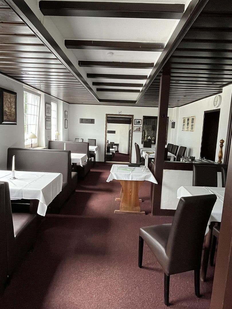 Prodej nebytového prostoru 1.150 m², Schwerte, Severní Porýní-Vestfálsko Prodej nebytového prostoru 1.150 m², Schwerte, Severní Porýní-Vestfálsko