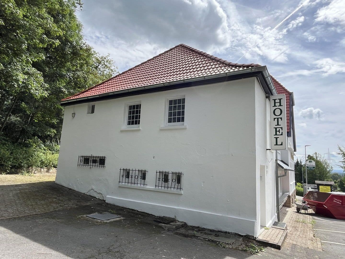 Prodej nebytového prostoru 1.150 m², Schwerte, Severní Porýní-Vestfálsko Prodej nebytového prostoru 1.150 m², Schwerte, Severní Porýní-Vestfálsko