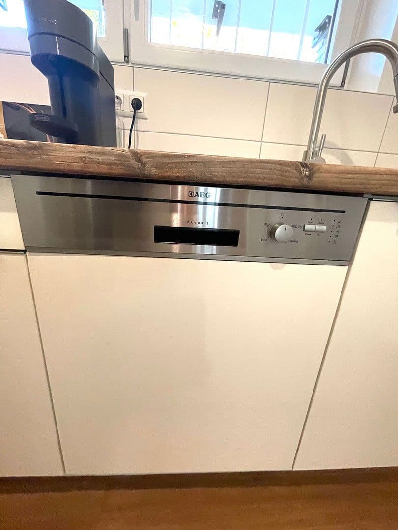 Pronájem bytu 3+1 93 m², Jahnring, Hamburg, Hamburg Pronájem bytu 3+1 93 m², Jahnring, Hamburg, Hamburg