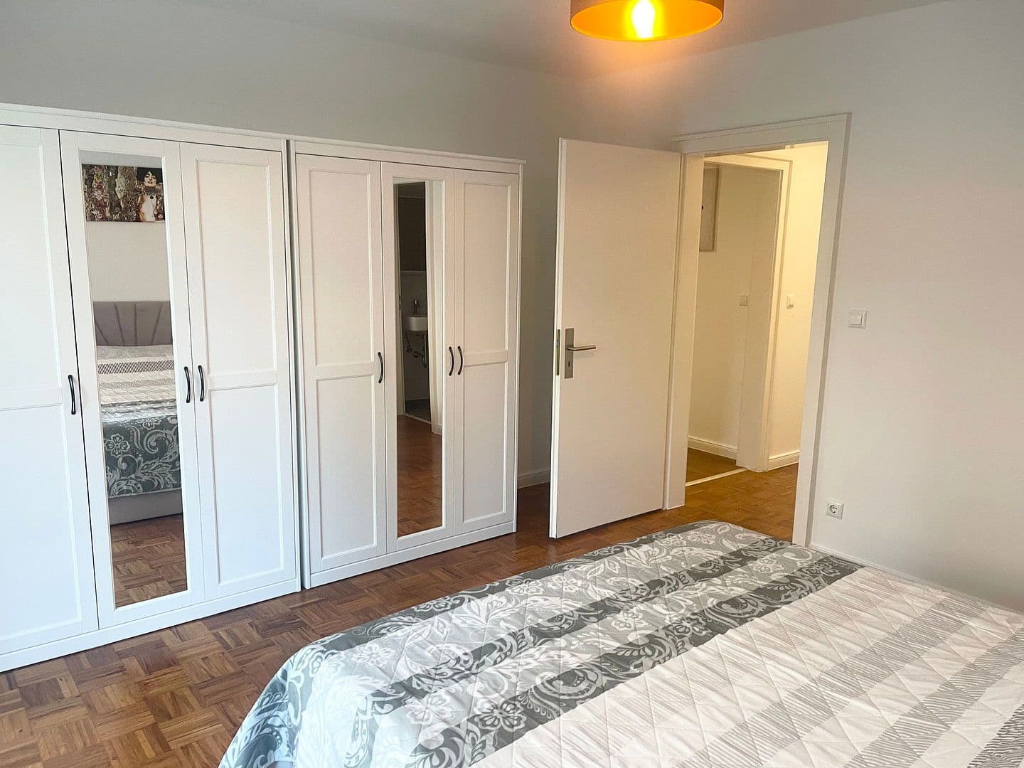 Pronájem bytu 3+1 93 m², Jahnring, Hamburg, Hamburg Pronájem bytu 3+1 93 m², Jahnring, Hamburg, Hamburg