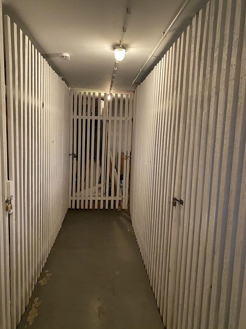 Pronájem bytu 3+1 96 m², Virchowstrasse 17, Siegen, Severní Porýní-Vestfálsko Pronájem bytu 3+1 96 m², Virchowstrasse 17, Siegen, Severní Porýní-Vestfálsko