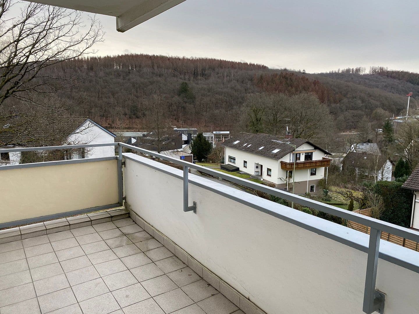 Pronájem bytu 3+1 96 m², Virchowstrasse 17, Siegen, Severní Porýní-Vestfálsko Pronájem bytu 3+1 96 m², Virchowstrasse 17, Siegen, Severní Porýní-Vestfálsko