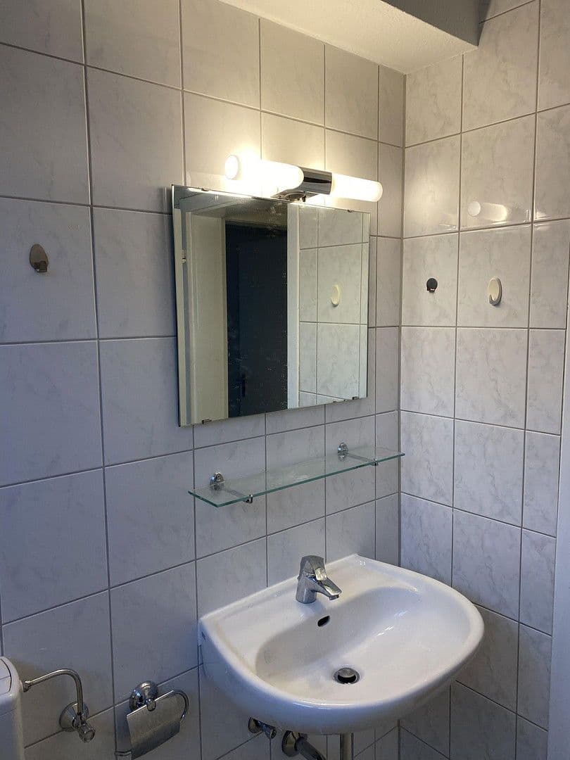 Pronájem bytu 3+1 96 m², Virchowstrasse 17, Siegen, Severní Porýní-Vestfálsko Pronájem bytu 3+1 96 m², Virchowstrasse 17, Siegen, Severní Porýní-Vestfálsko