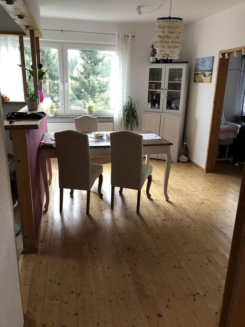 Pronájem bytu 3+1 83 m², Kapellenweg 8a, Engelskirchen, Severní Porýní-Vestfálsko Pronájem bytu 3+1 83 m², Kapellenweg 8a, Engelskirchen, Severní Porýní-Vestfálsko