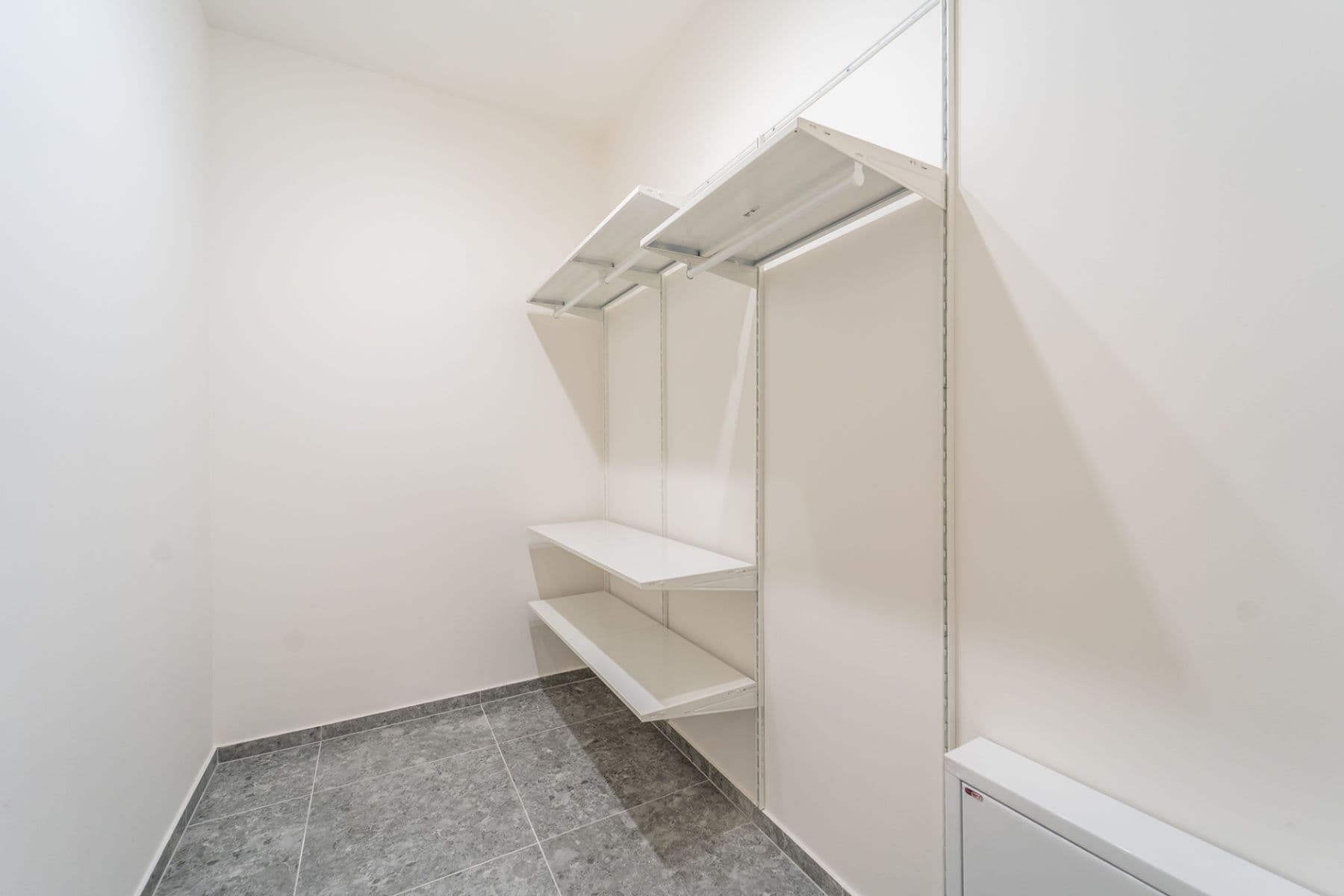 Pronájem bytu 2+kk 53 m², Československého exilu, Praha, Praha Pronájem bytu 2+kk 53 m², Československého exilu, Praha, Praha