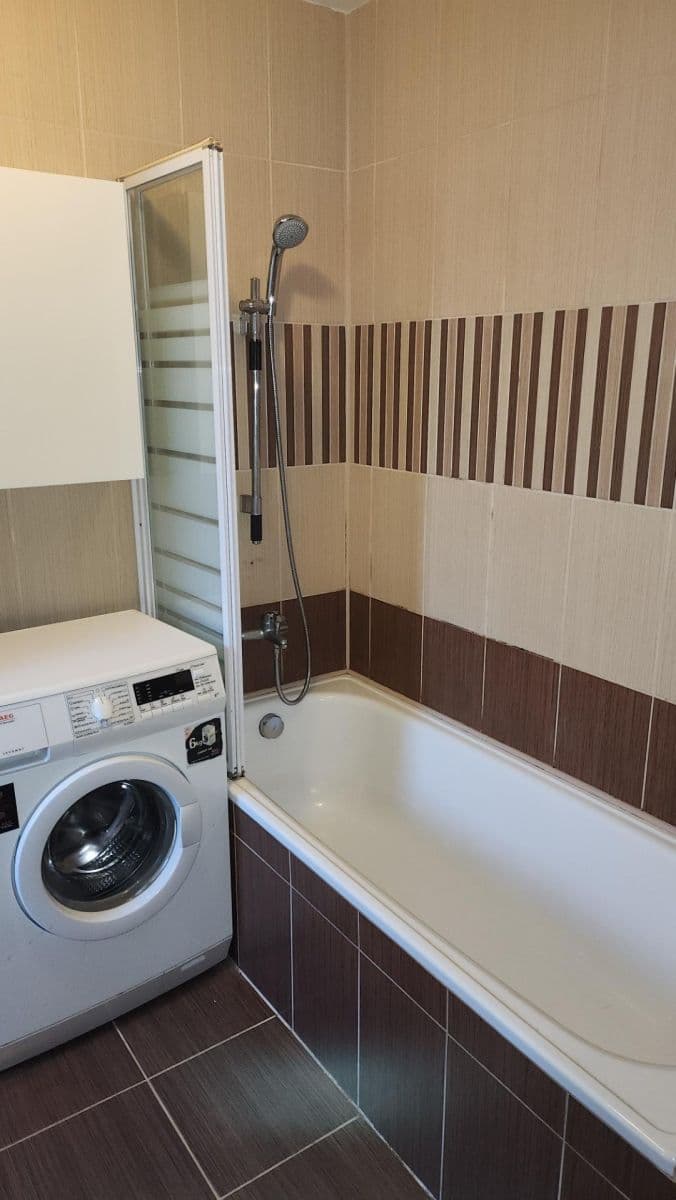 Prodej bytu 2+1 56 m², Ivana Olbrachta, Ústí nad Labem, Ústecký kraj Prodej bytu 2+1 56 m², Ivana Olbrachta, Ústí nad Labem, Ústecký kraj