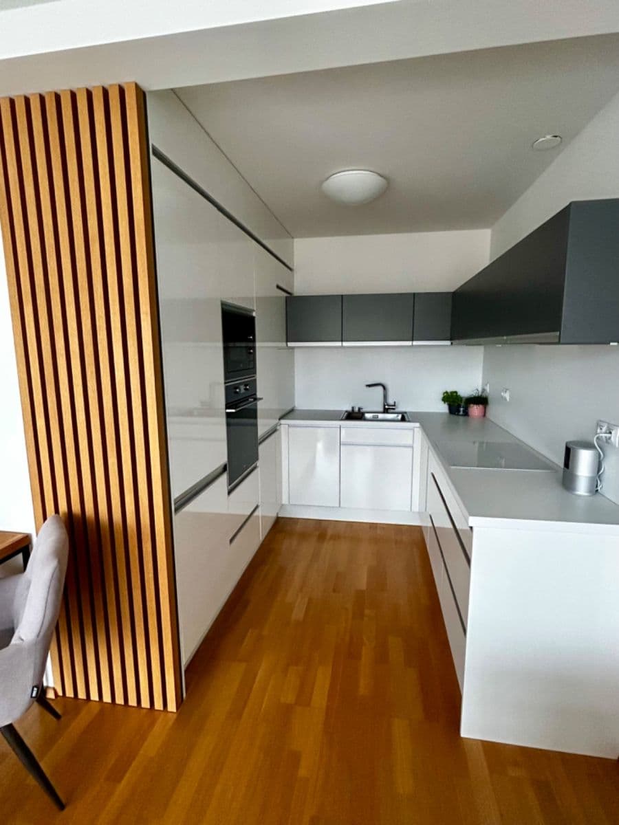 Prodej bytu 3+kk 72 m², Hrnčířská, Brno, Jihomoravský kraj Prodej bytu 3+kk 72 m², Hrnčířská, Brno, Jihomoravský kraj