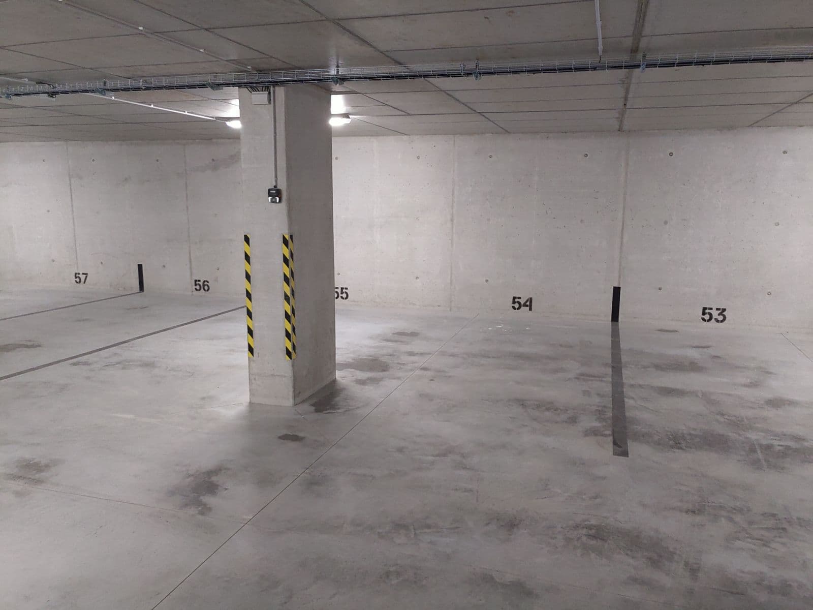 Pronájem bytu 1+kk 39 m², Papírnická, Plzeň, Plzeňský kraj Pronájem bytu 1+kk 39 m², Papírnická, Plzeň, Plzeňský kraj