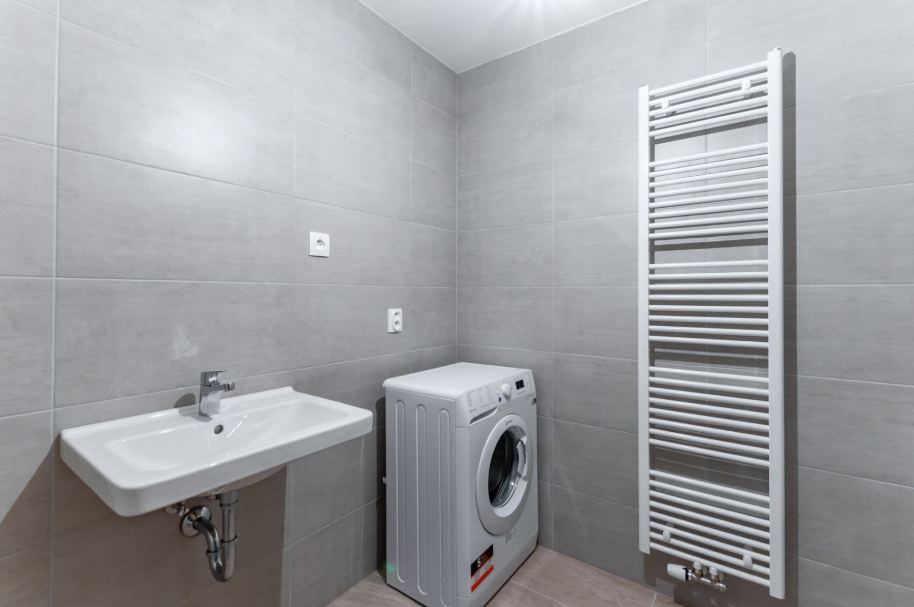 Pronájem bytu 1+kk 34 m², Moravcových, Praha, Praha Pronájem bytu 1+kk 34 m², Moravcových, Praha, Praha