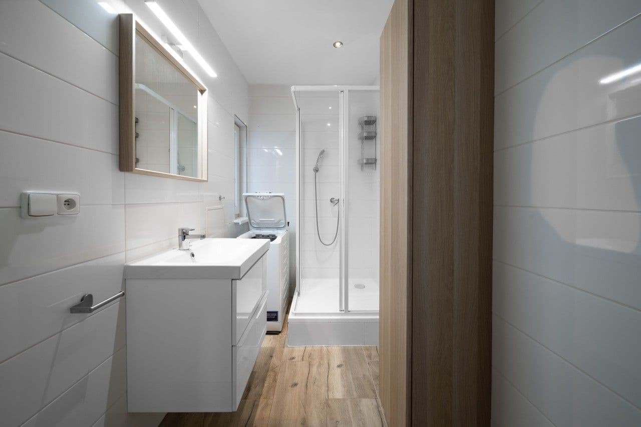 Pronájem bytu 3+1 70 m², U Stadiónu, Ústí nad Labem, Ústecký kraj Pronájem bytu 3+1 70 m², U Stadiónu, Ústí nad Labem, Ústecký kraj