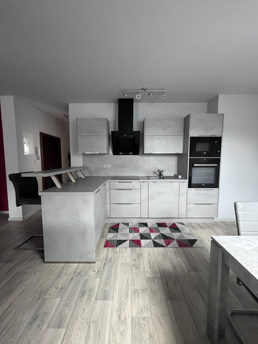 Prodej bytu 4+kk 96 m², Okružní, Planá nad Lužnicí, Jihočeský kraj Prodej bytu 4+kk 96 m², Okružní, Planá nad Lužnicí, Jihočeský kraj