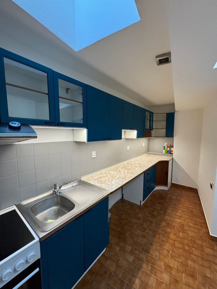 Pronájem bytu 2+1 65 m², Sichrovského, Praha, Praha Pronájem bytu 2+1 65 m², Sichrovského, Praha, Praha