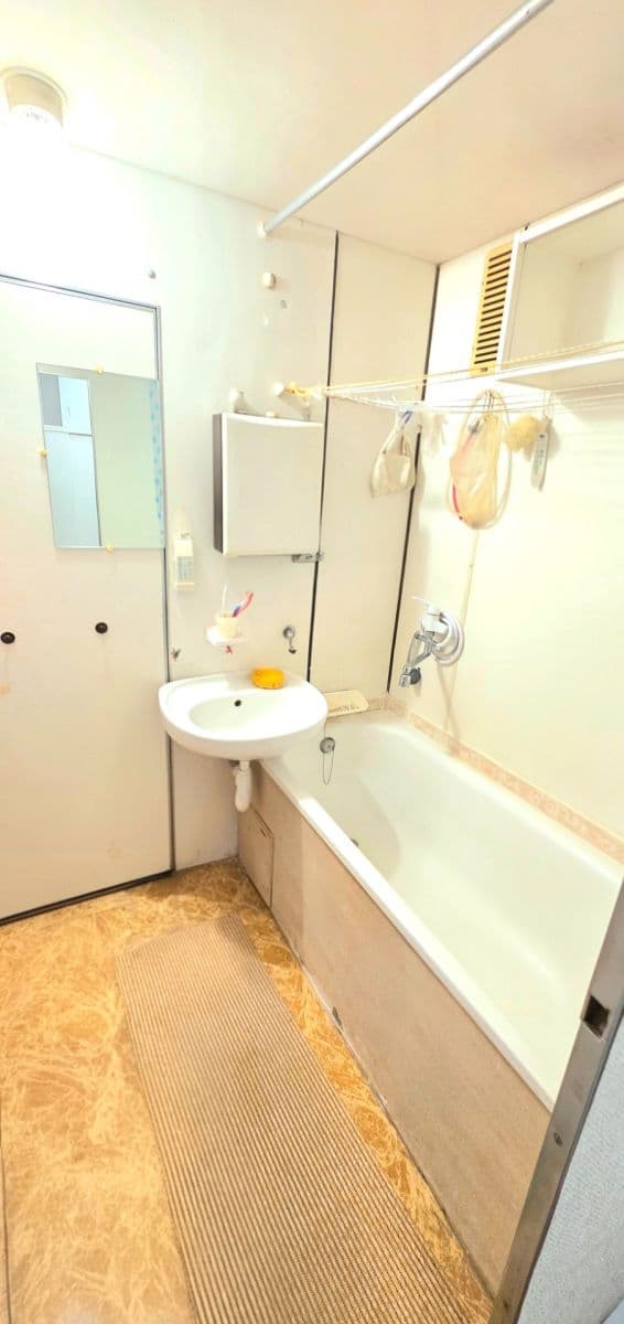 Pronájem bytu 2+1 43 m², Pod Homolkou, Beroun, Středočeský kraj Pronájem bytu 2+1 43 m², Pod Homolkou, Beroun, Středočeský kraj