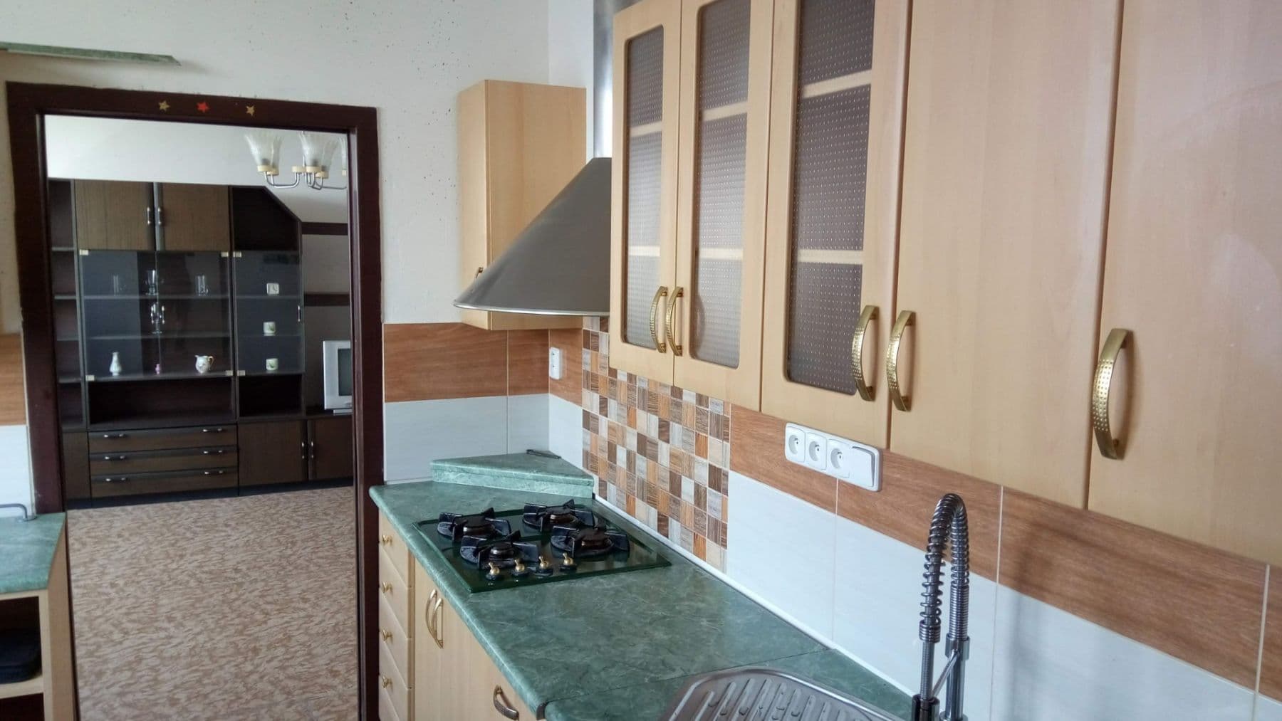 Prodej bytu 3+1 78 m², 1. máje, Orlová, Moravskoslezský kraj Prodej bytu 3+1 78 m², 1. máje, Orlová, Moravskoslezský kraj