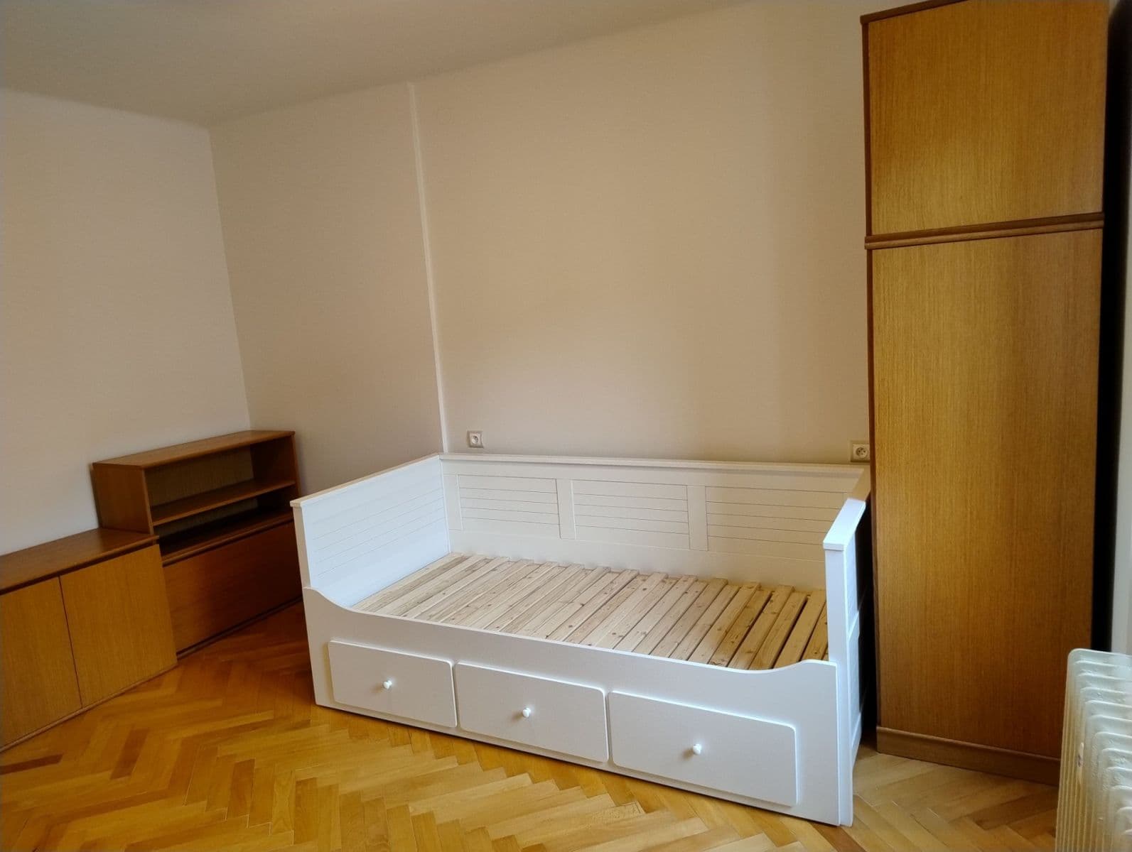 Pronájem bytu 2+1 55 m², Třeboňská, Praha, Praha Pronájem bytu 2+1 55 m², Třeboňská, Praha, Praha