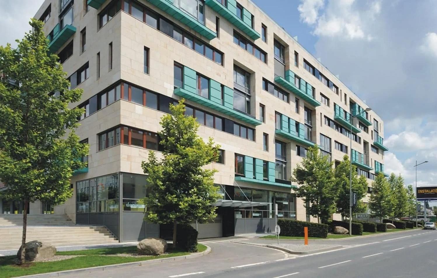 Pronájem bytu 2+kk 80 m², Rohanské nábřeží, Praha, Praha Pronájem bytu 2+kk 80 m², Rohanské nábřeží, Praha, Praha