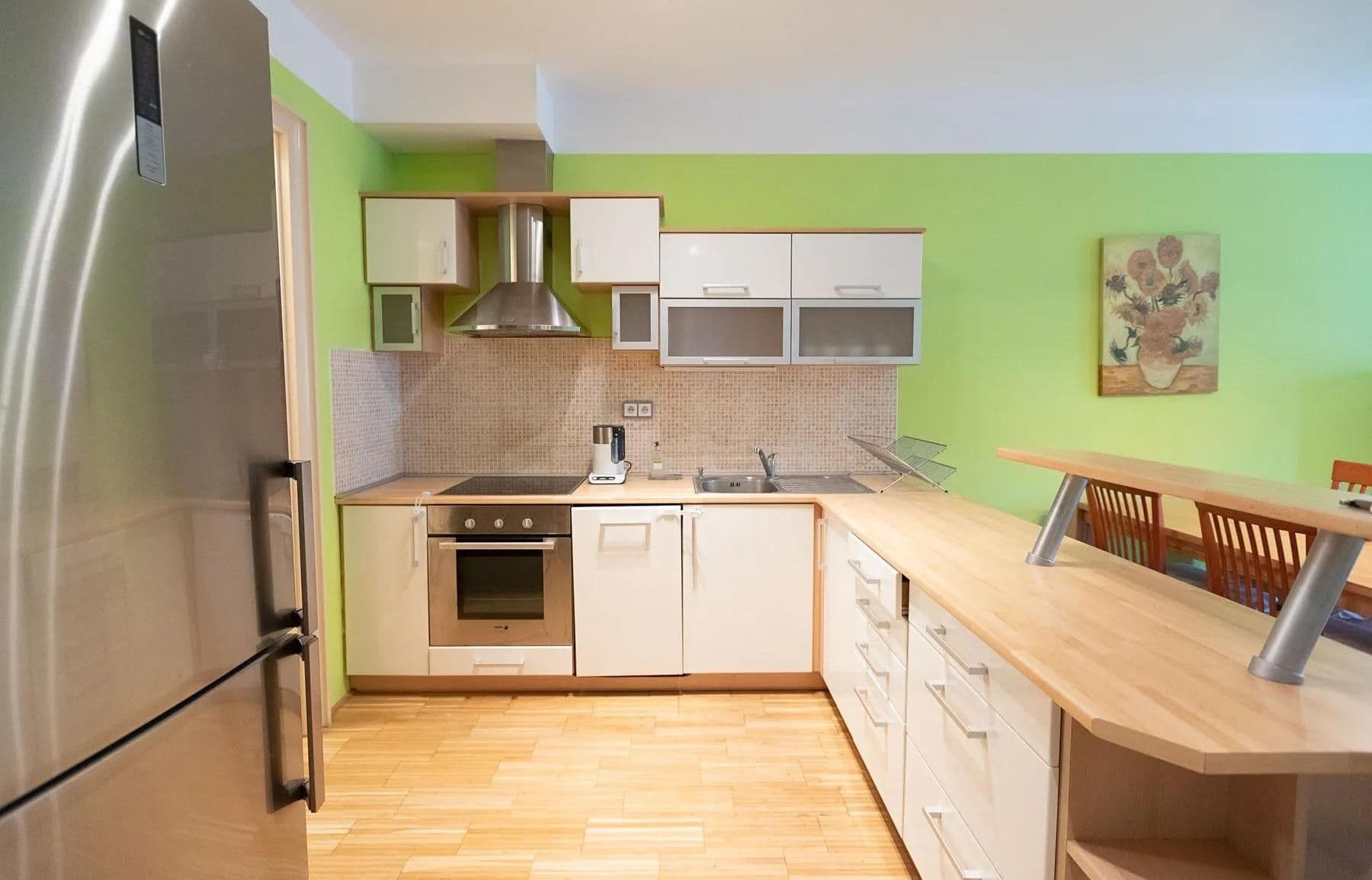 Pronájem bytu 2+kk 80 m², Rohanské nábřeží, Praha, Praha Pronájem bytu 2+kk 80 m², Rohanské nábřeží, Praha, Praha