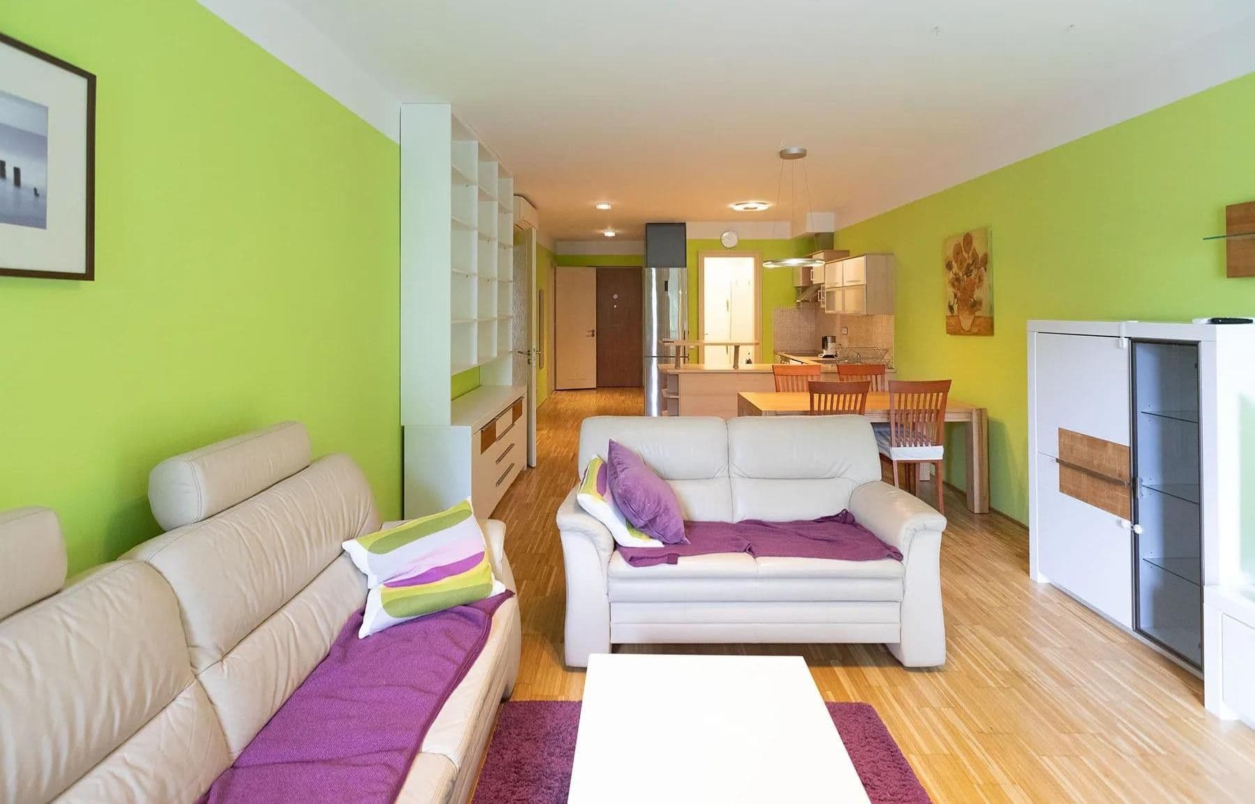 Pronájem bytu 2+kk 80 m², Rohanské nábřeží, Praha, Praha Pronájem bytu 2+kk 80 m², Rohanské nábřeží, Praha, Praha