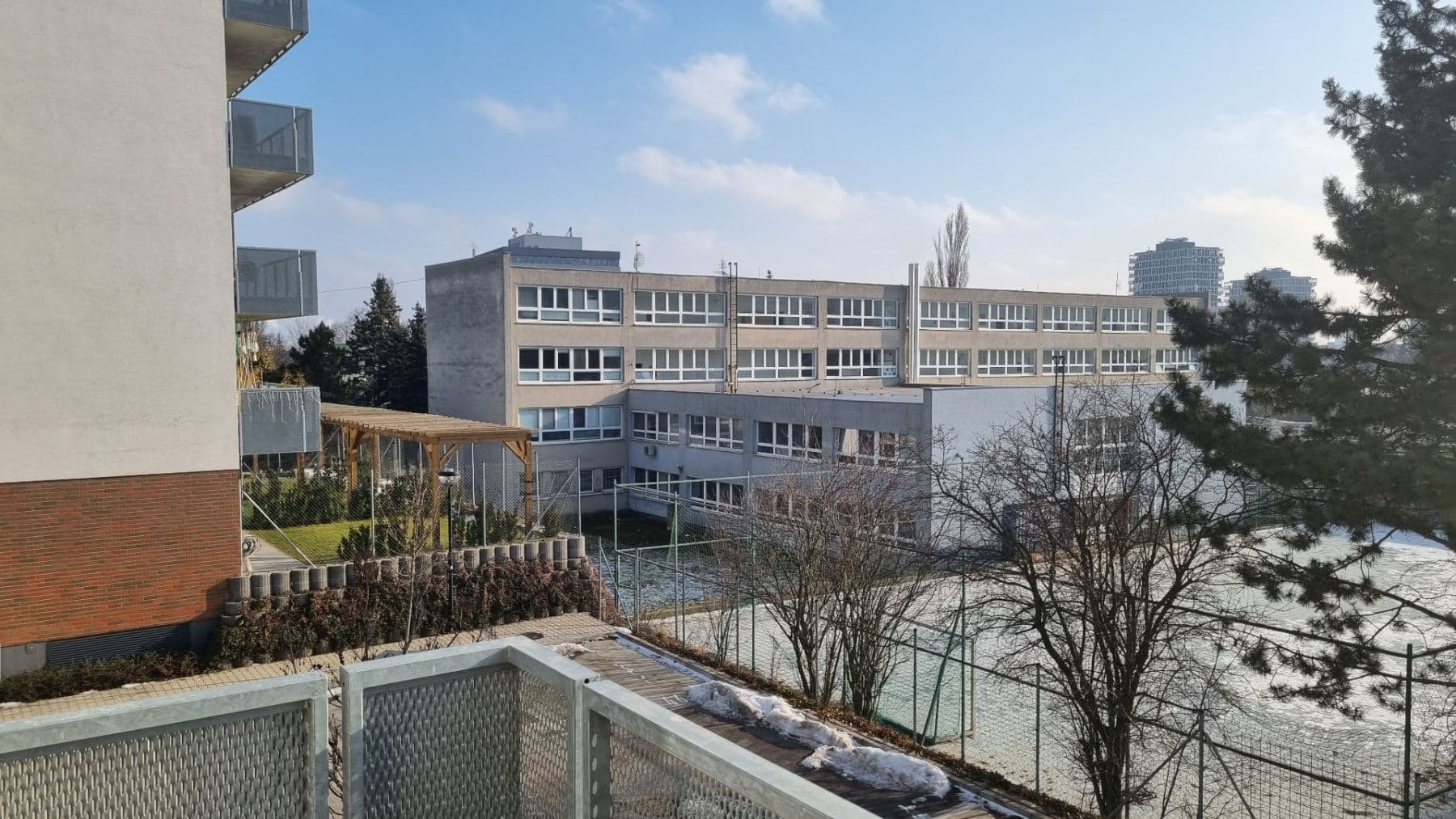 Pronájem bytu 2+1 57 m², Nové Mesto, Bratislavský kraj Pronájem bytu 2+1 57 m², Nové Mesto, Bratislavský kraj