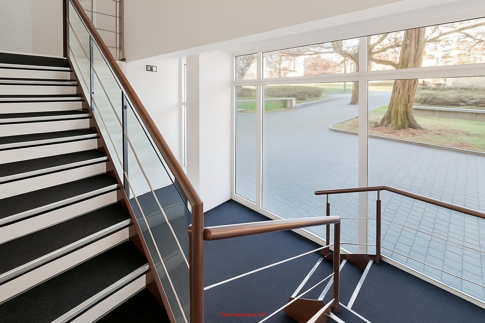 Pronájem nebytového prostoru 71 m², nám. Republiky, Havířov, Moravskoslezský kraj Pronájem nebytového prostoru 71 m², nám. Republiky, Havířov, Moravskoslezský kraj