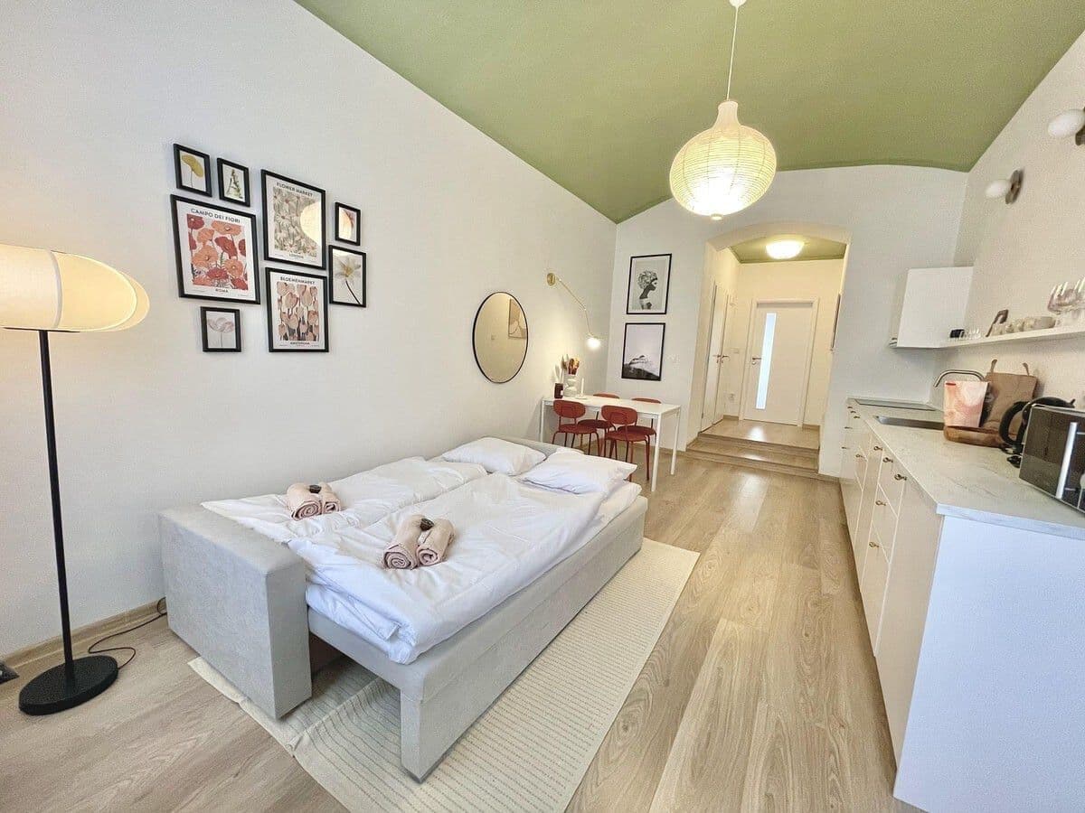 Pronájem bytu 42 m², Rumunská, Praha, Praha Pronájem bytu 42 m², Rumunská, Praha, Praha