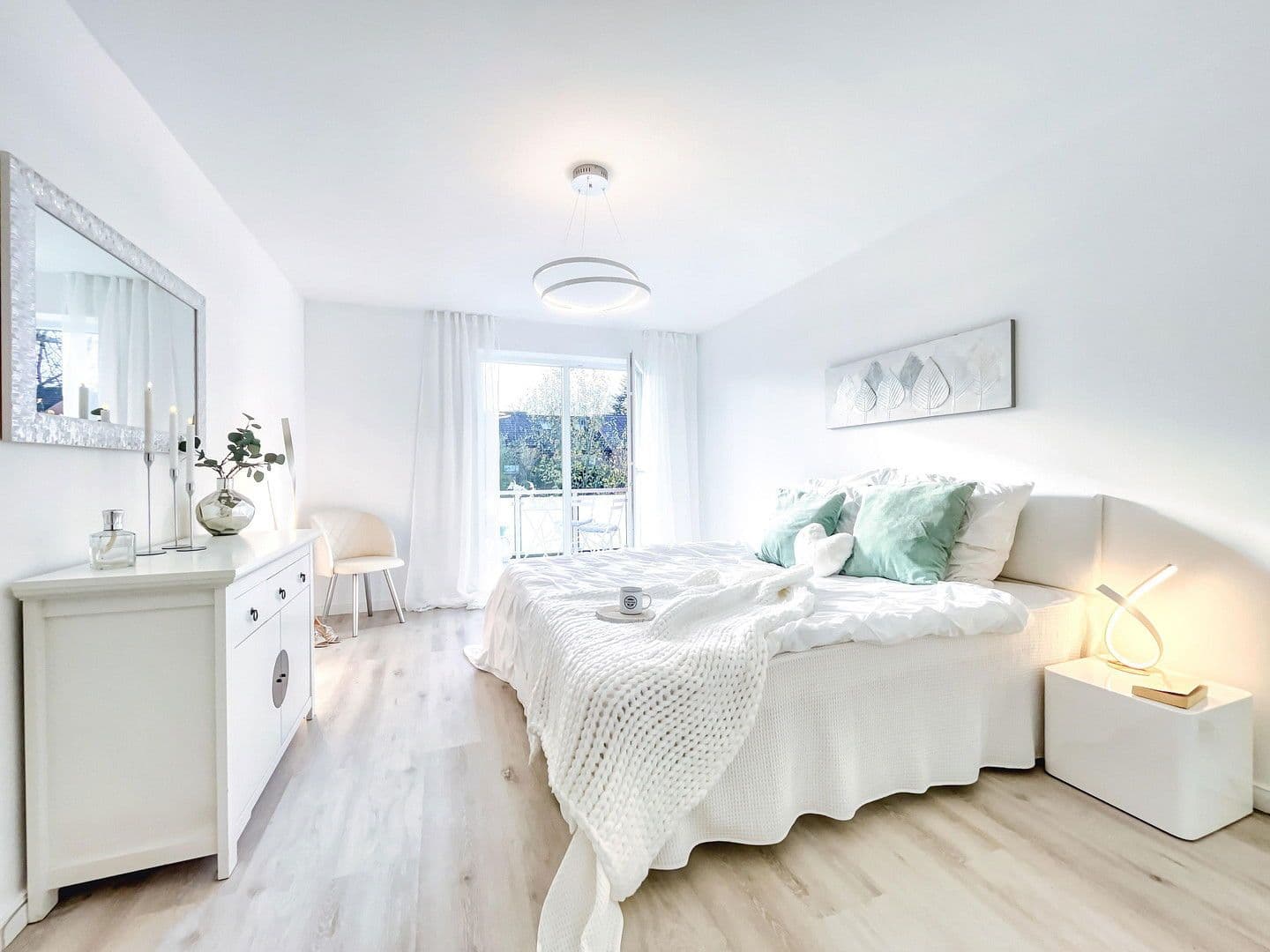 Prodej domu 116 m², pozemek 224 m², Hamburg, Hamburg Prodej domu 116 m², pozemek 224 m², Hamburg, Hamburg