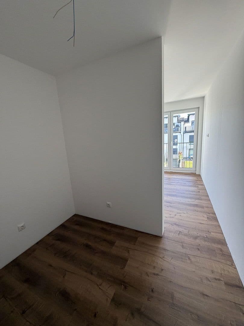 Pronájem domu 200 m², pozemek 60 m², Ofenbach, Hessen Pronájem domu 200 m², pozemek 60 m², Ofenbach, Hessen