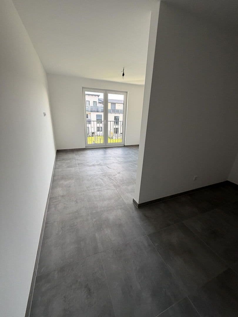 Pronájem domu 200 m², pozemek 60 m², Ofenbach, Hessen Pronájem domu 200 m², pozemek 60 m², Ofenbach, Hessen