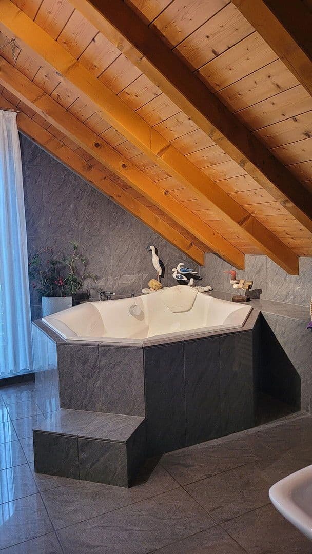 Prodej domu 208 m², pozemek 1.503 m², Ritter-Honius-Str. 15, Rohrbach, Porýní-Falc Prodej domu 208 m², pozemek 1.503 m², Ritter-Honius-Str. 15, Rohrbach, Porýní-Falc